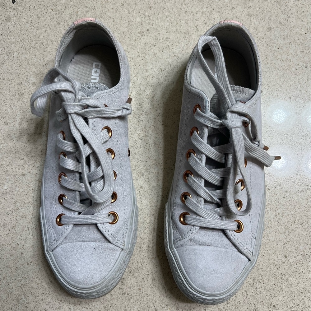 Canvas Low-Top Sneakers in Light Gray with Rose Gold Eyelets